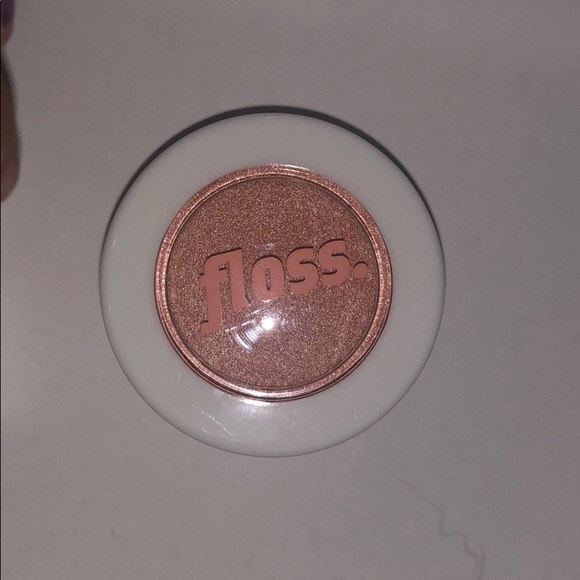 Floss Eyeshadow (tokyo) brand new - Picture 2 of 3